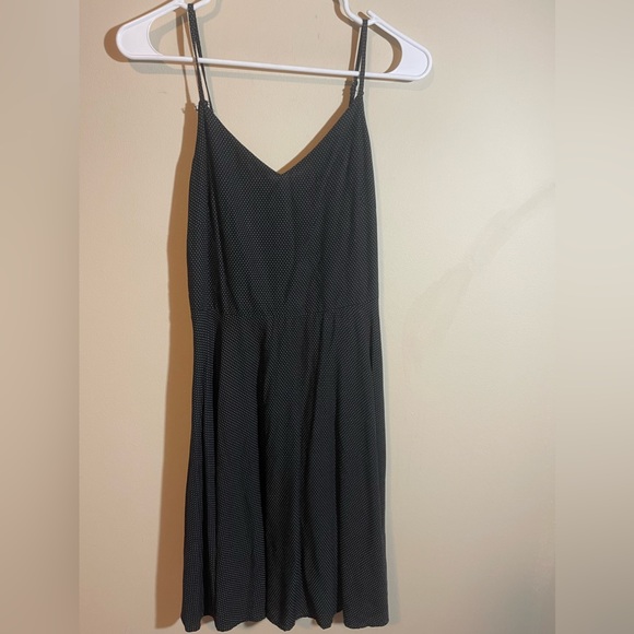 Gap XS Fit and flare cami dress - Picture 3 of 8